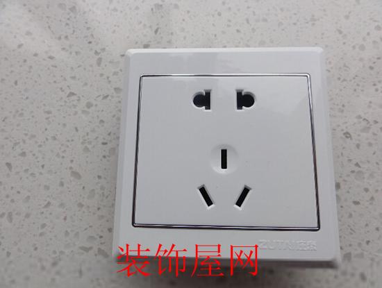 墙壁插座五孔怎么样 五孔插座价格